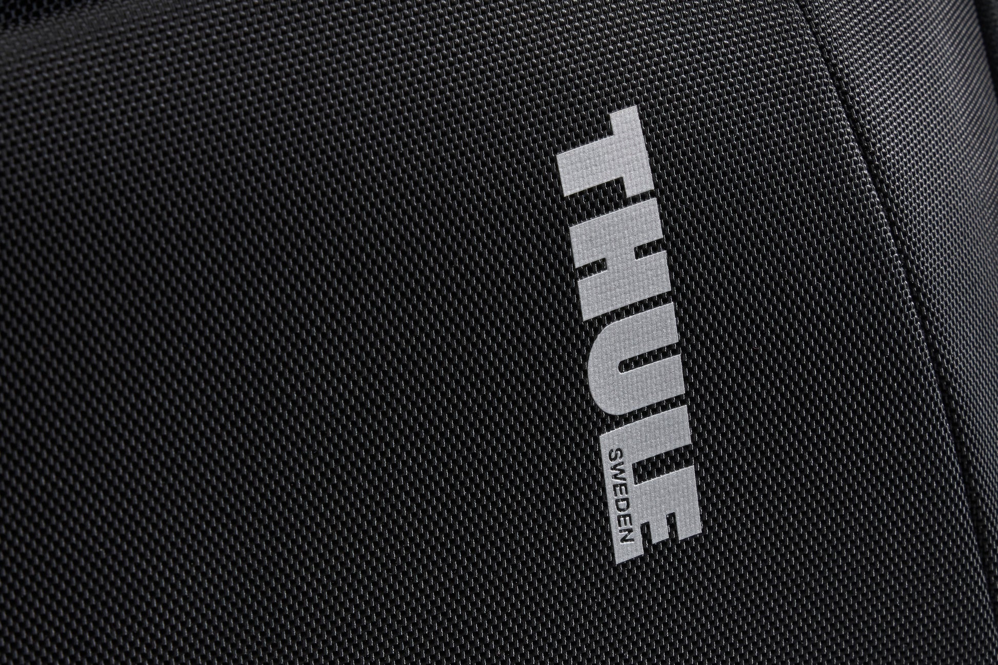 Thule Accent Notebook-Tasche – 17 l, wasserabweisend, Aufsteckfunktion, Polyester, schwarz