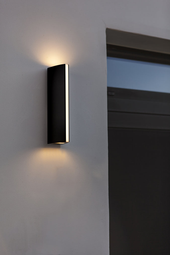 Lutec Aussenwandleuchte – 750 lm, 14,5 W, Warmweiss, 3000 K, IP54, Netzbetrieb, Grau, Aluminium, Polycarbonat
