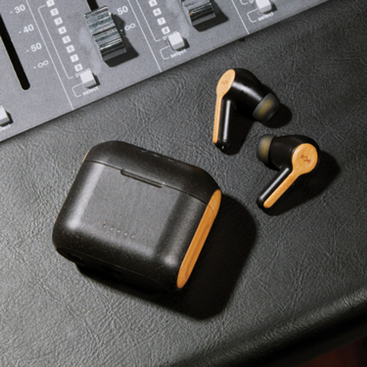 The House Of Marley House of Marley Rebel – True Wireless In-Ear Kopfhörer – Bluetooth 5.0 IPX5, mit Mikrofon – Schwarz – bis 30 h