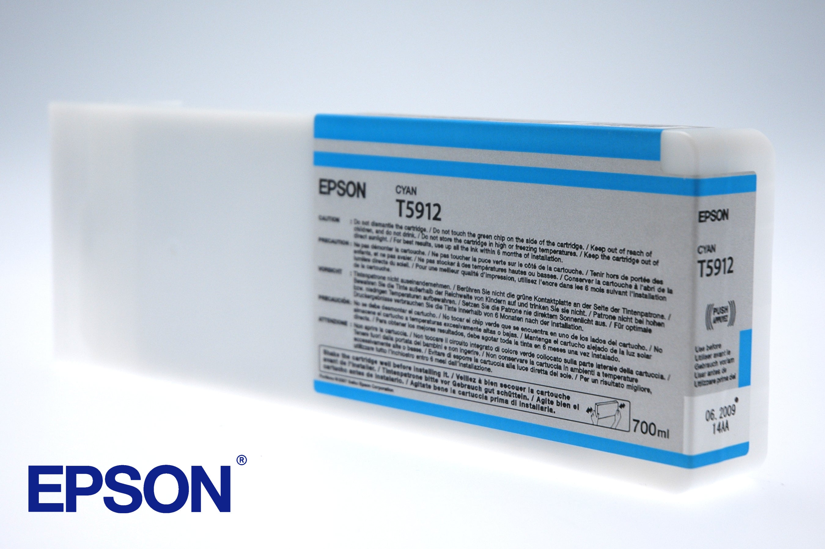 Epson Tintenpatrone T591200, cyan, 700 ml – für Stylus Pro 11880