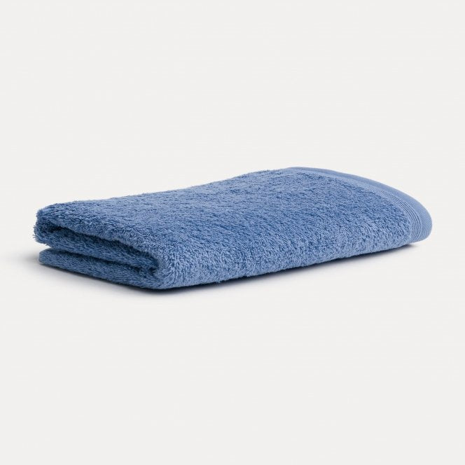 MÖVE Duschtuch – 80 × 150 cm – Blau – Baumwolle, 550 g/m² – 60 °C – GOTS, OEKO-TEX Standard 100
