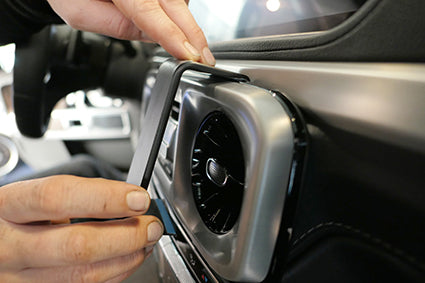 Brodit Auto-Halterung, Klemmhalterung, senkrecht – für Smartphone – Schwarz, ABS