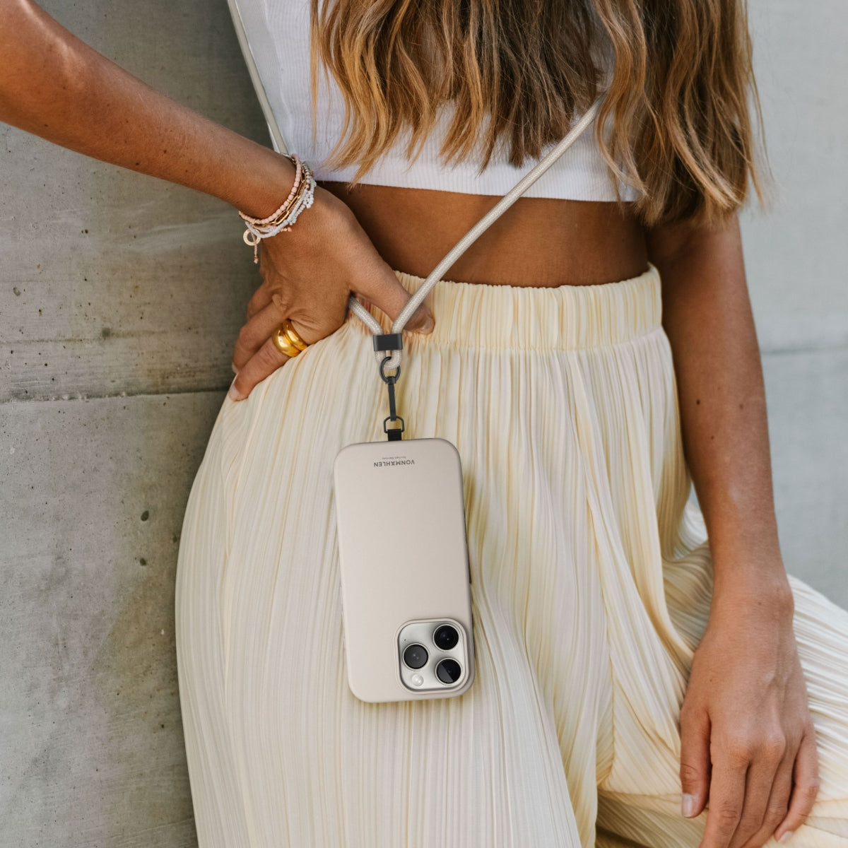 Vonmählen Infinity Go – Smartphone-Trageband – 1,5 m, für alle Marken – Weiss