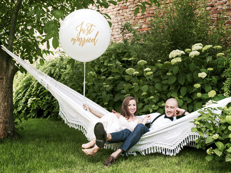 PartyDeco Luftballons Just Married – Weiss, Gold – Ø 100 cm – Latex – 1 Stück