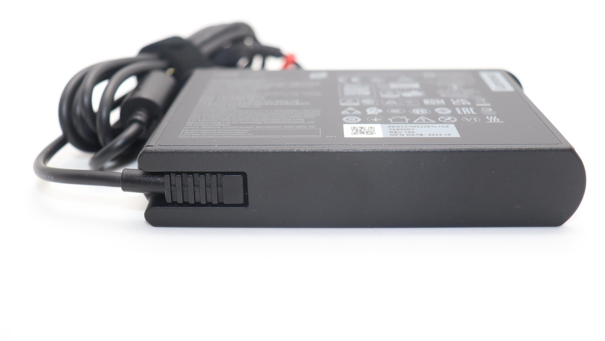 Lenovo 5A11K67847 Netzteil 135 W – AC‑DC, 20 V – für Lenovo ThinkPad – schwarz
