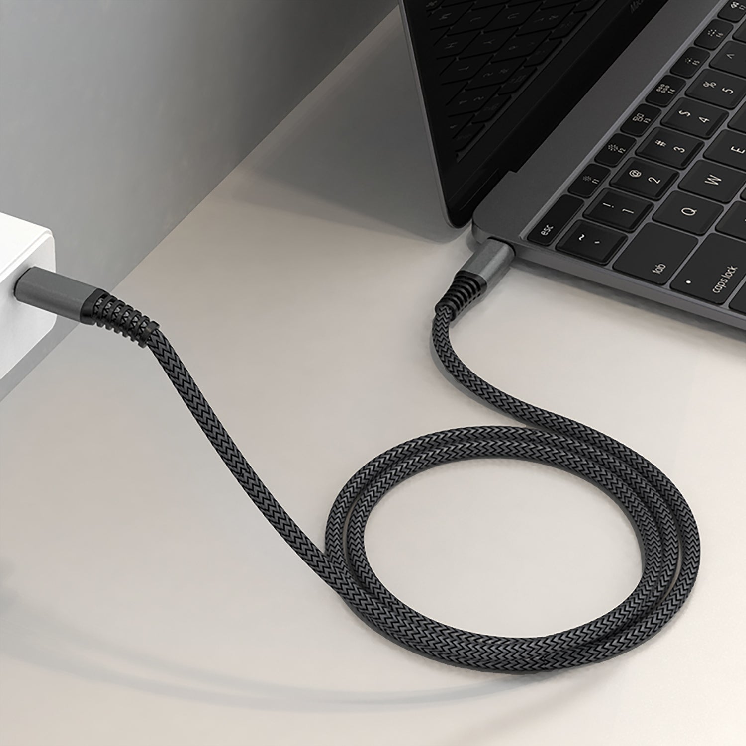 4smarts Daten- & Ladekabel – USB-C auf USB-C 3 m, 100 W, geflochten – für USB-C Geräte