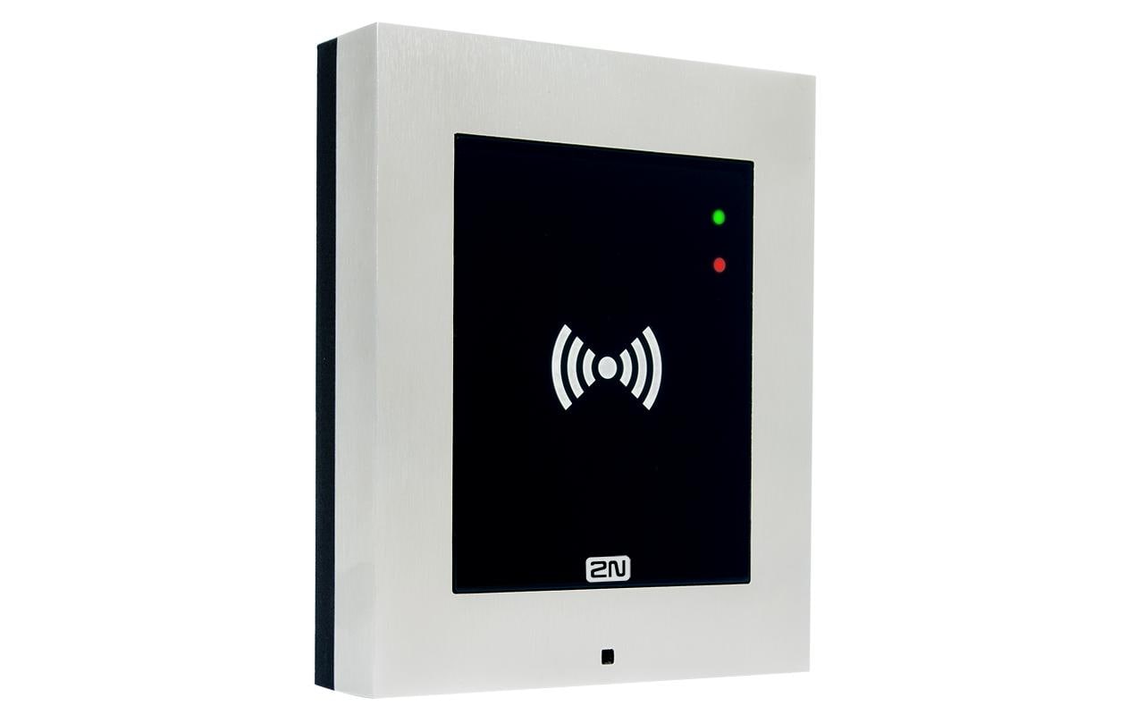 2N RFID-Modul Access Unit 2.0 – 108 × 45 × 131 mm, schwarz, IP54