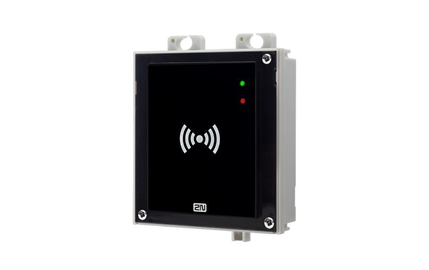 2N RFID-Modul Access Unit 2.0 – 108 × 45 × 131 mm, schwarz, IP54