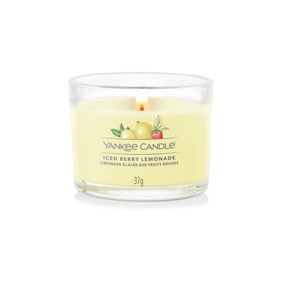 Yankee Candle Iced Berry Lemonade – Duftkerze, Votivkerze im Glas