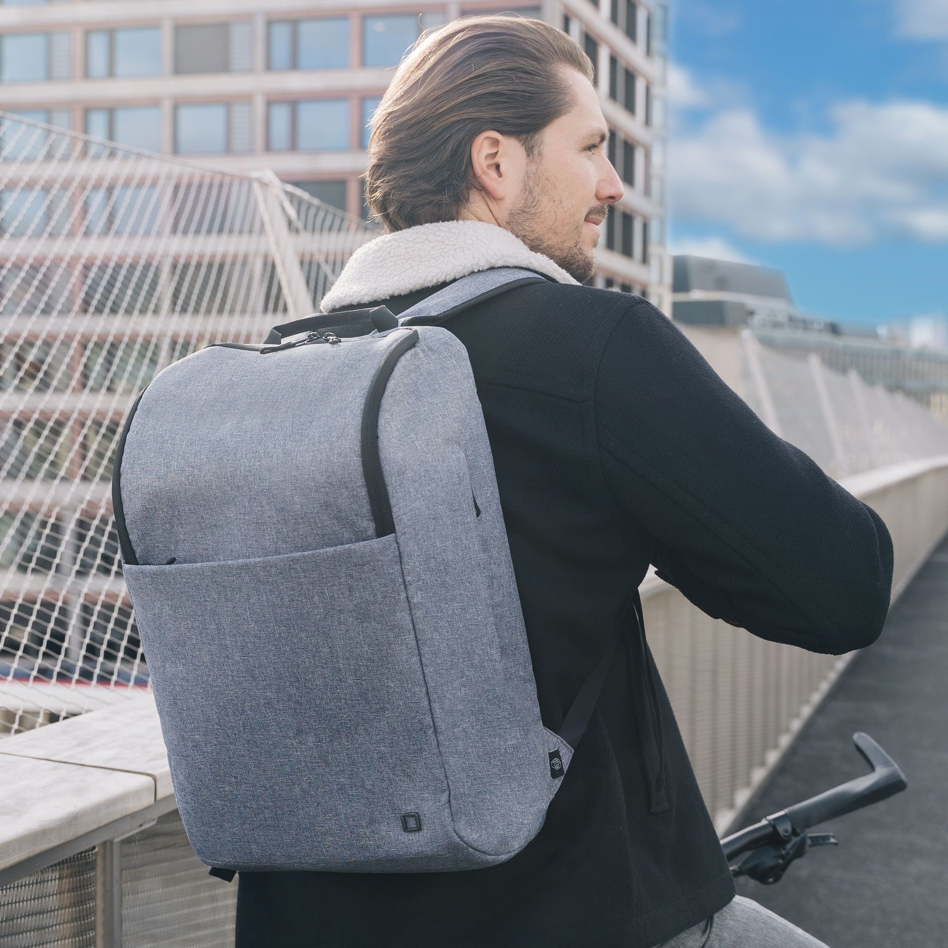 DICOTA Notebook-Rucksack Eco MOTION – mit Tablet-Fach, rPET-Polyester – Blue Denim, 325 × 475 × 150 mm