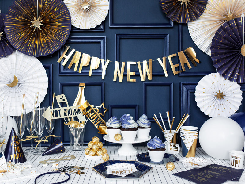 PartyDeco Rosetten – Weiss/Gold – 23, 32, 40 cm – 4 Stk – für Wand