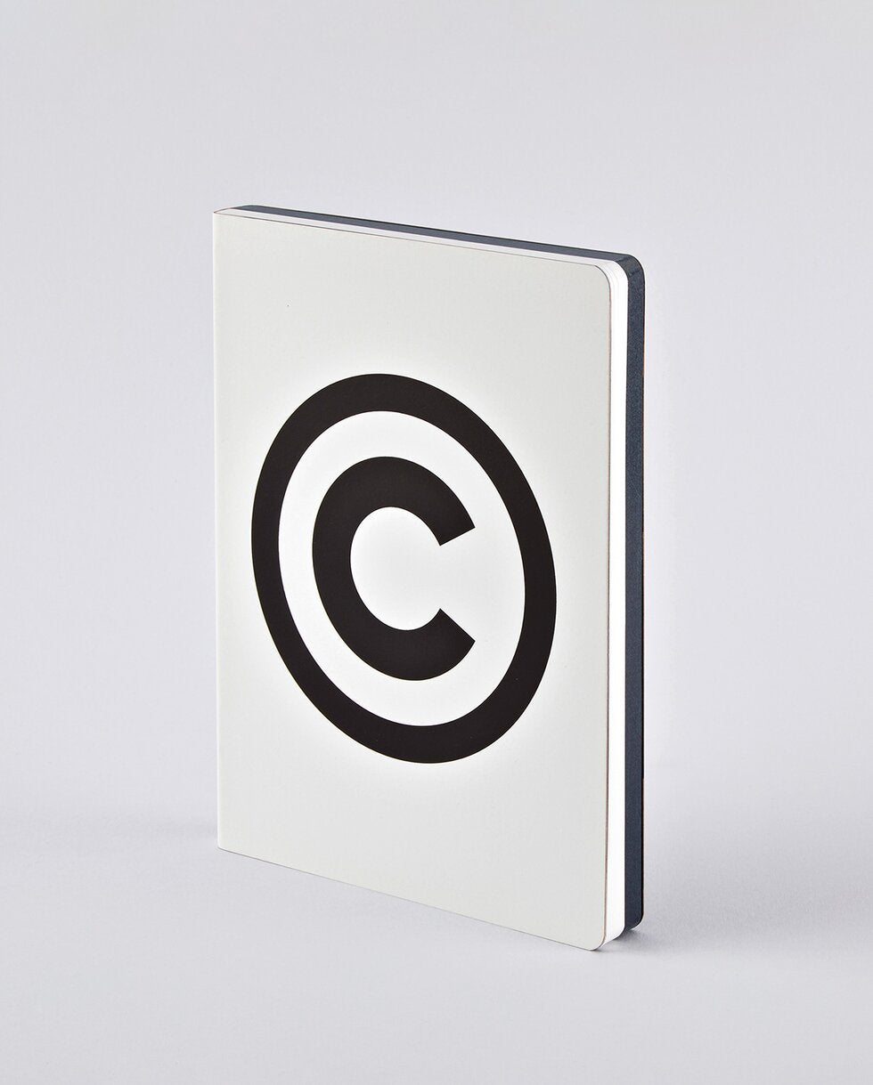 nuuna Notizbuch – 165 × 220 mm – 120 g/m² – Softcover, Fadenheftung, abgerundete Kanten, Lederumschlag, Weiss