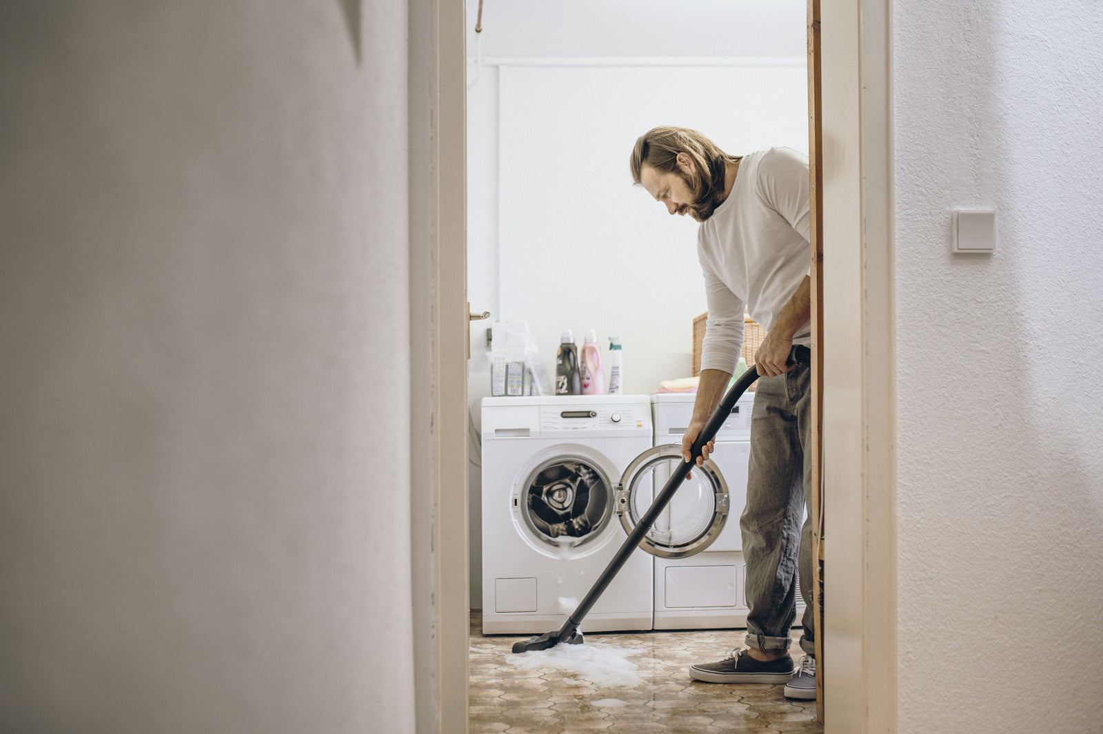 Kärcher Absauganlage WD 5 V-25/6/22 Renovation – 2-in-1, 1100 W, 25 l, Netzbetrieb