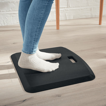 Leitz Anti-Ermüdungsmatte Ergo Cosy – Kunststoff, Schwarz, 45,7 × 2,0 × 56,0 cm