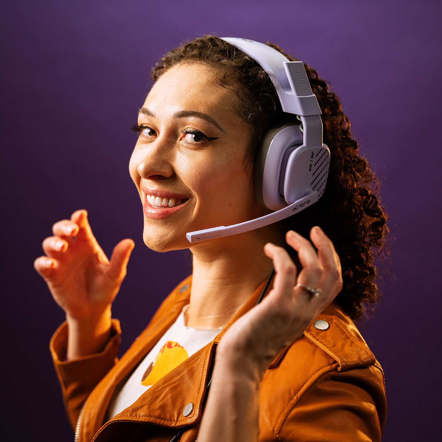 ASTRO Gaming A10 Gaming-Headset – Over-Ear, Stereo, Kabelgebunden, 3,5 mm Klinke, Grau/Lila