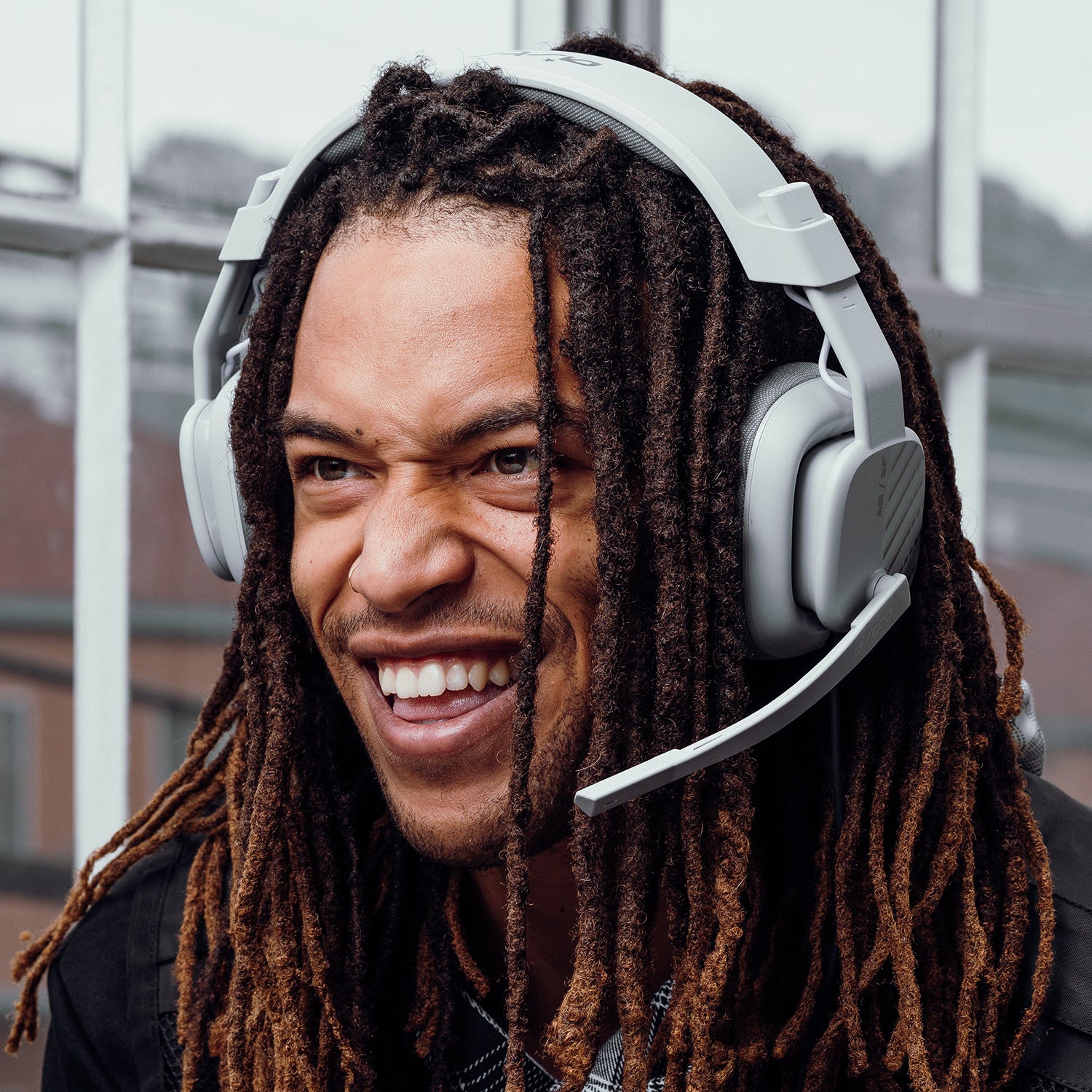 ASTRO Gaming A10 Gen 2 Gaming-Headset – Over-Ear, Stereo, Kabelgebunden, 3,5 mm Klinke, Grau