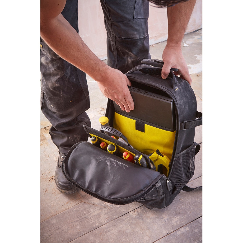 Stanley Werkzeugrucksack STST83307-1, mit Teleskopgriff und Rollen, Schwarz, 1 Stk.