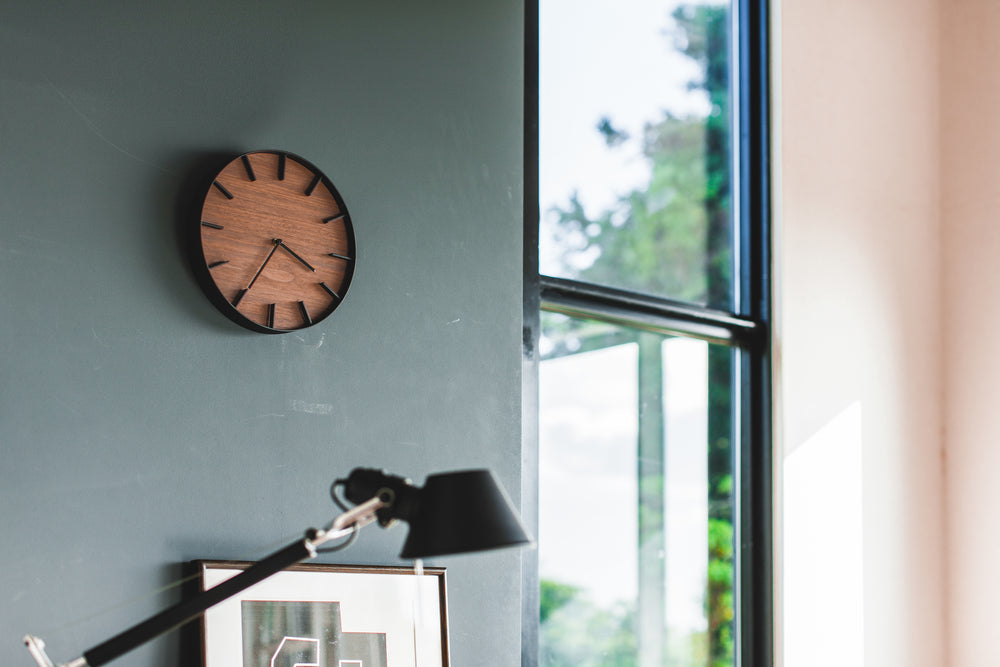 Yamazaki Wanduhr RIN – Ø 26,5 cm, schwarz, Esche