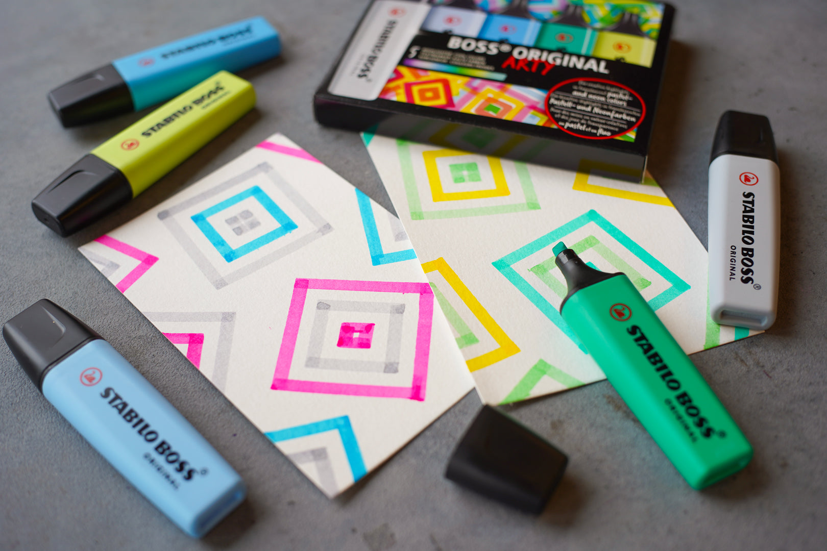 STABILO BOSS Original Arty Textmarker Desktop Set 23 Farben – Keilspitze, 2–5 mm, nachfüllbar