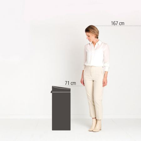 Brabantia Papierkorb – 30 l, mit Deckel – Edelstahl – Ø 320 × H 720 mm