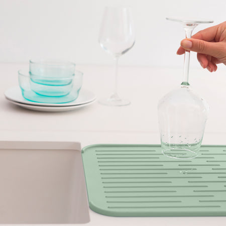 Brabantia Abtropfmatte 32,5 × 43,8 × 0,9 cm, Silikon, Hellgrün
