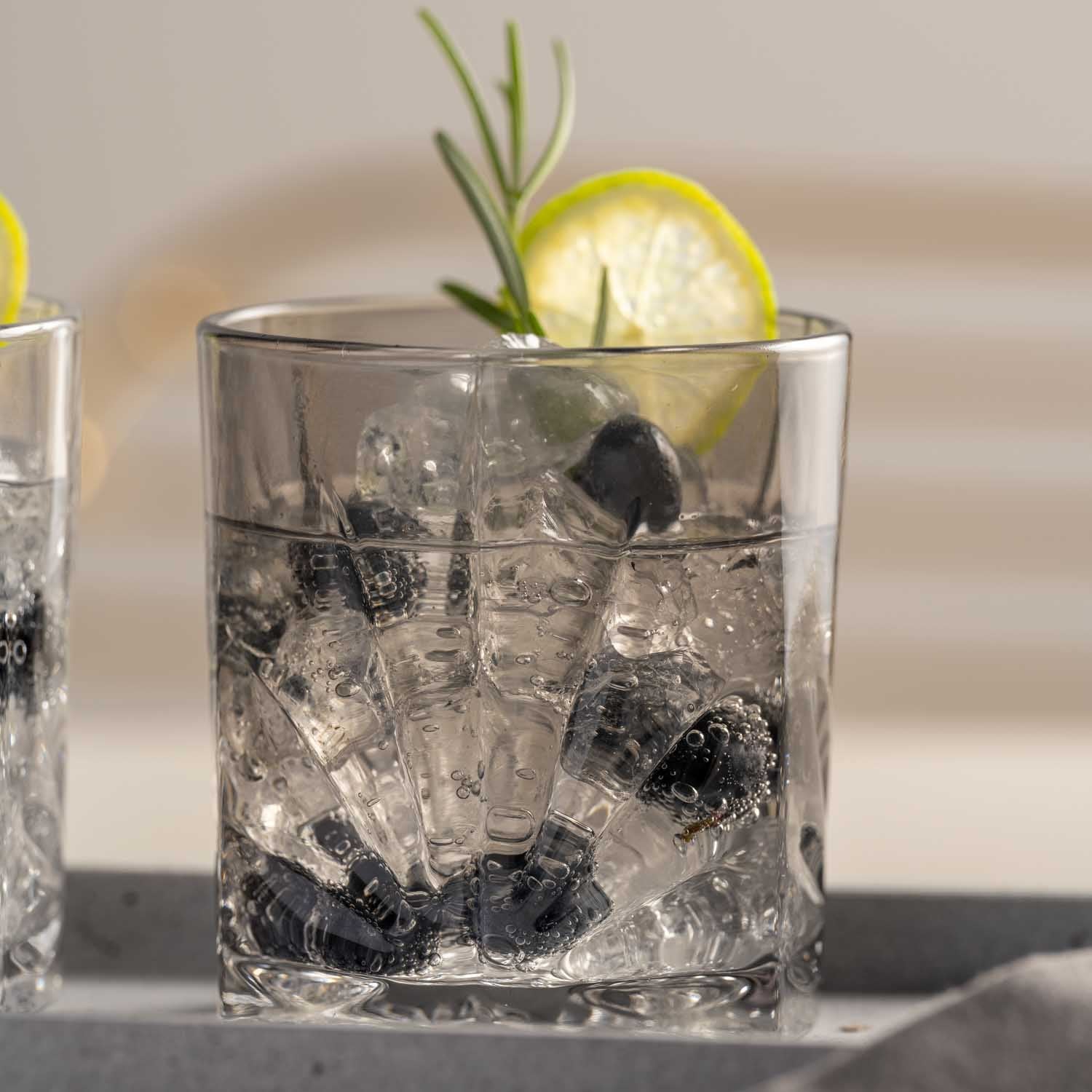 LEONARDO Whiskyglas SOF Capri – 4er Set, 220 ml, Ø 7,9 cm, H 8,5 cm, Glas, Grau, spülmaschinenfest