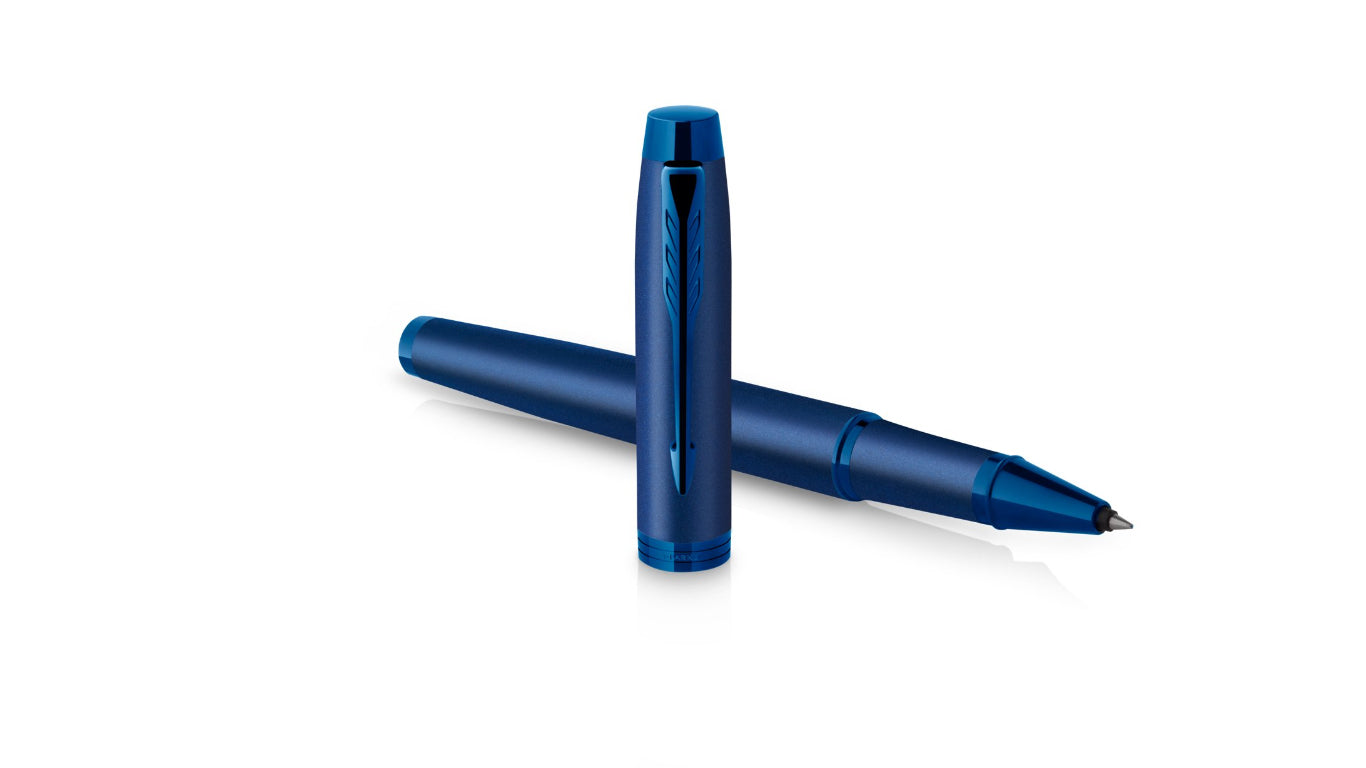 Parker IM Monochrome – Tintenroller, mit Kappe, 0,5 mm, schwarz, für Linkshänder