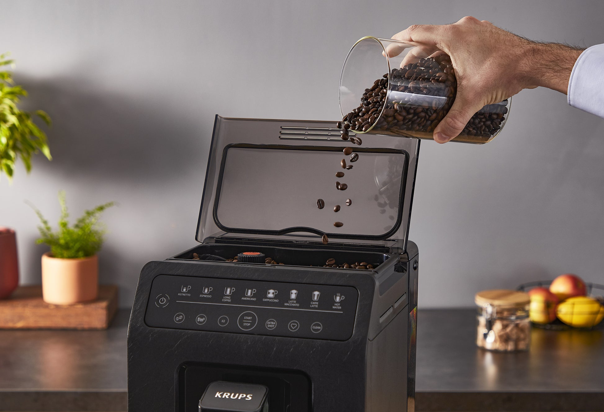 Krups Kaffeevollautomat – 2,3 l, 260 g, 2 Tassen, Schwarz