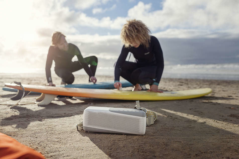 Philips TAS7807W/00 – Bluetooth-Lautsprecher – IP67, 24 h Akku, 40 W, Bluetooth 5.2, Weiss