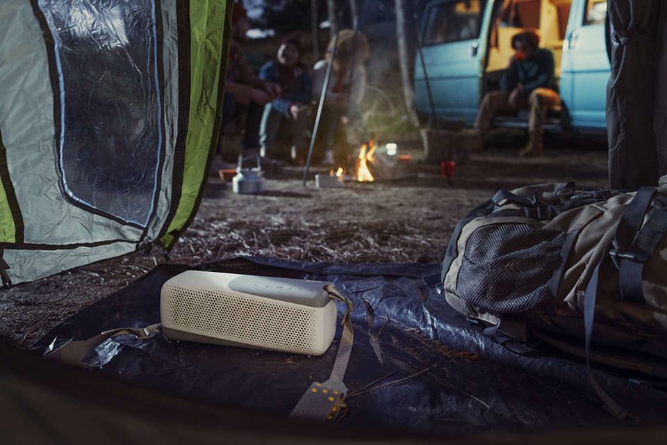 Philips TAS7807W/00 – Bluetooth-Lautsprecher – IP67, 24 h Akku, 40 W, Bluetooth 5.2, Weiss