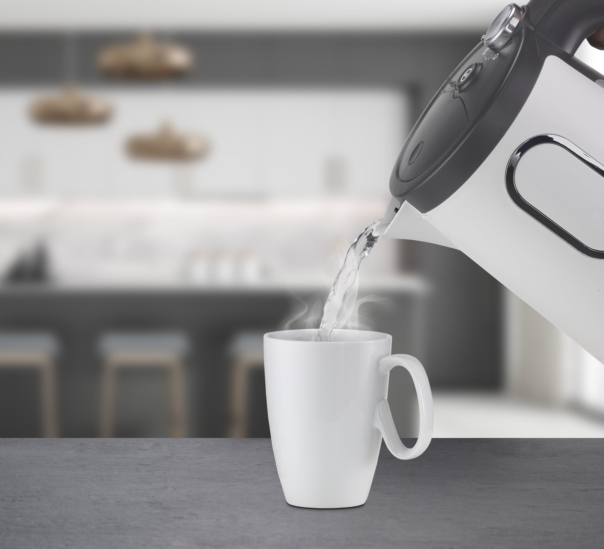 Trisa Wasserkocher – 1,5 l, mit Temperaturwahl, Kunststoff, Weiss