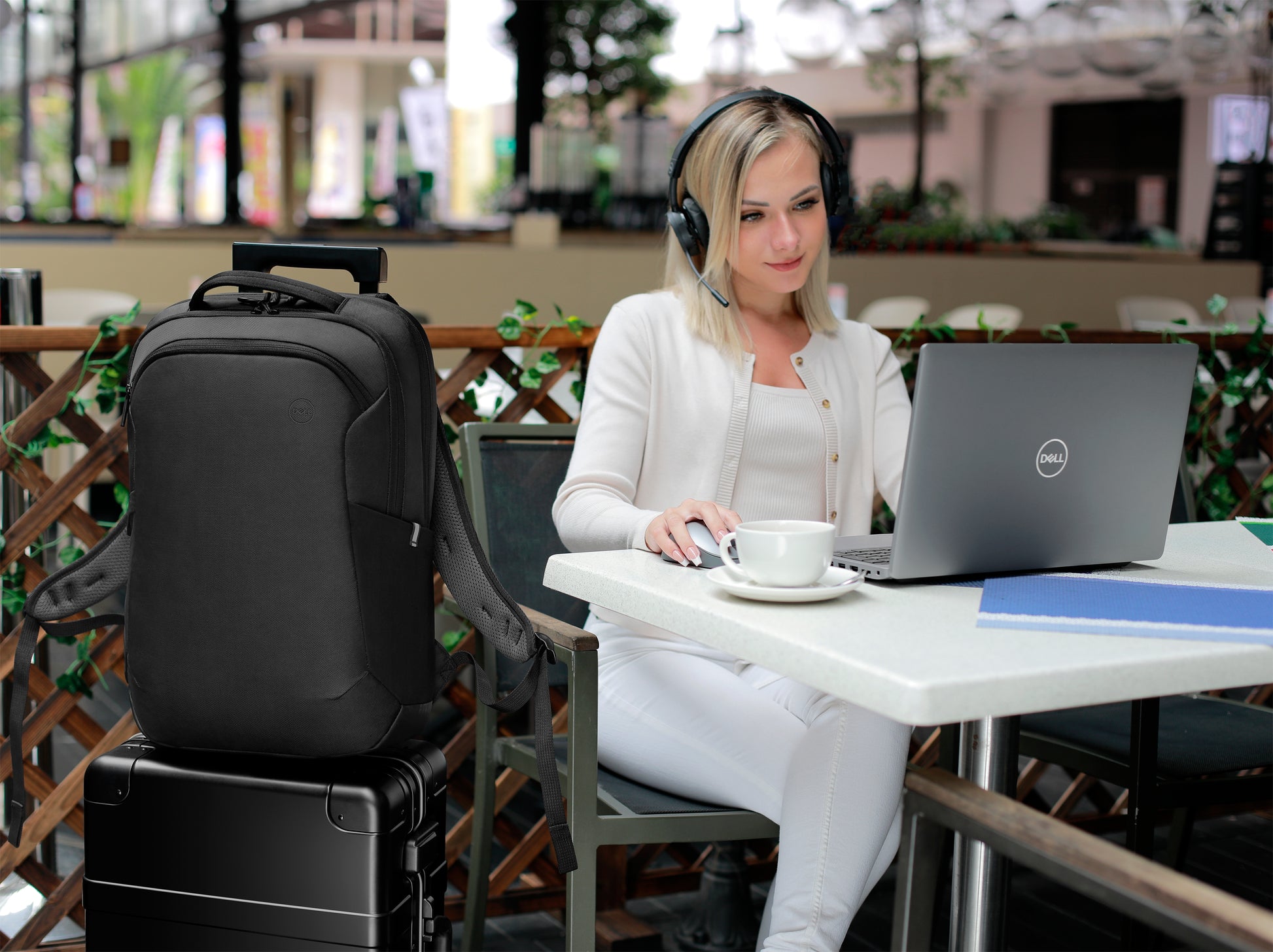 DELL Pro Plus EcoLoop Notebook-Rucksack für Dell-Notebooks bis 15,6" – Wasserfest, Tablet-Fach – Schwarz
