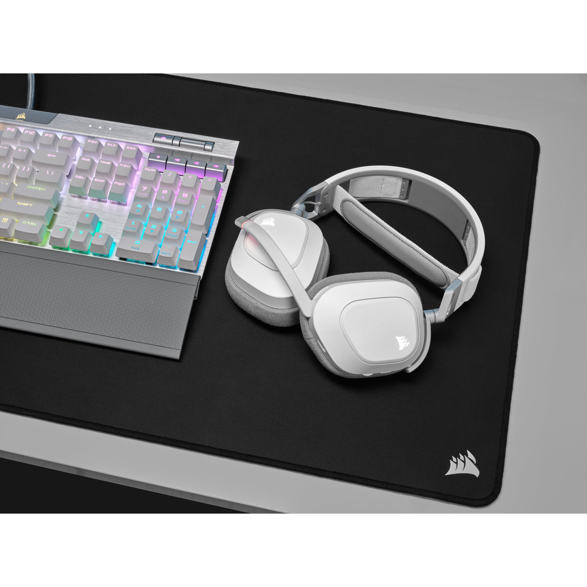 Corsair HS80 RGB – Gaming-Headset Over-Ear – USB-A, Dolby Atmos – Weiss – für PS5 – bis 20 h