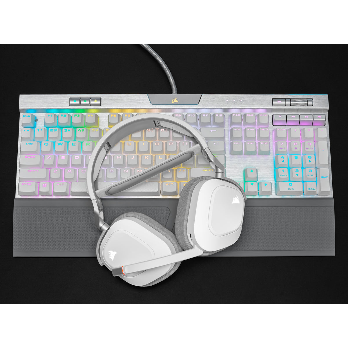 Corsair HS80 RGB – Gaming-Headset Over-Ear – USB-A, Dolby Atmos – Weiss – für PS5 – bis 20 h