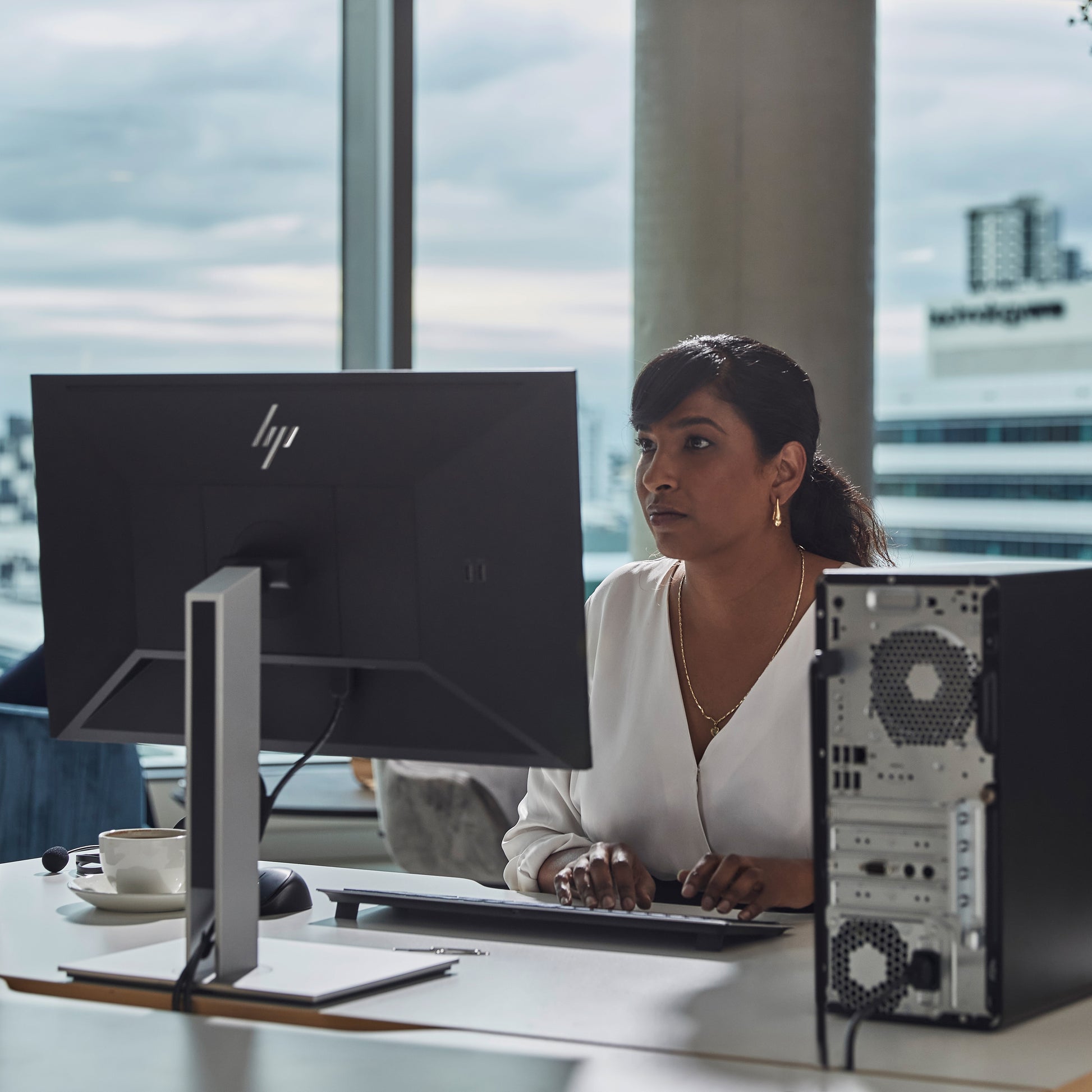 HP Pro Tower 400 G9 – Windows 11 Pro