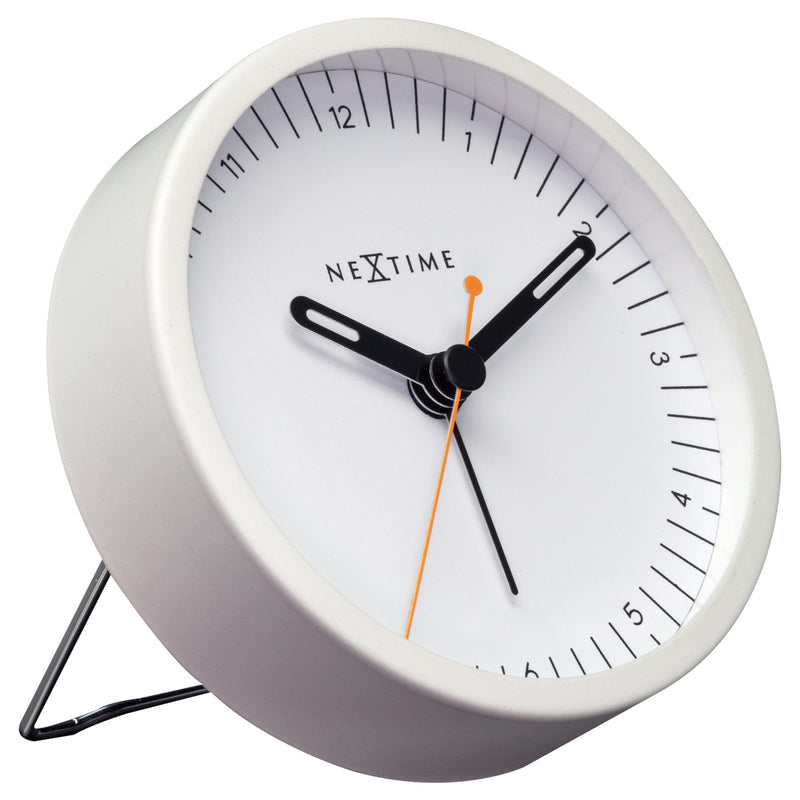 NeXtime Wecker Small – 9 × 9 × 7,5 cm, weiss, Metall, lautlos