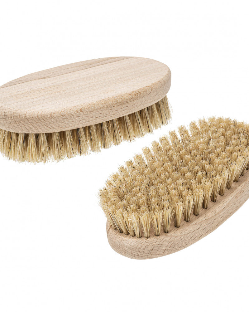 GLOREX Massagebürste oval – Buche – 13,5 × 7 cm