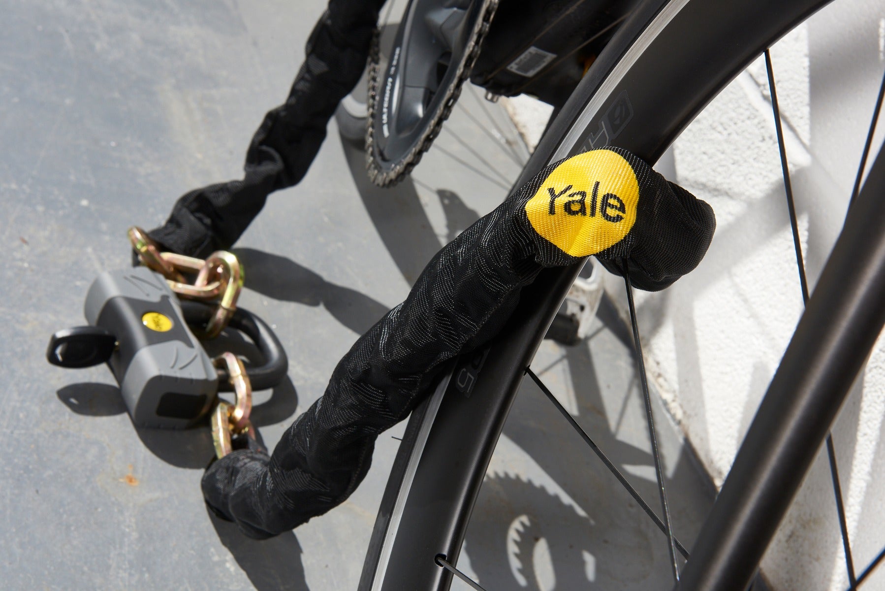 Yale YCL3 Kettenschloss – Stahl, Kettendurchmesser 10 mm, Länge 1,1 m, Sold Secure Gold, Schwarz