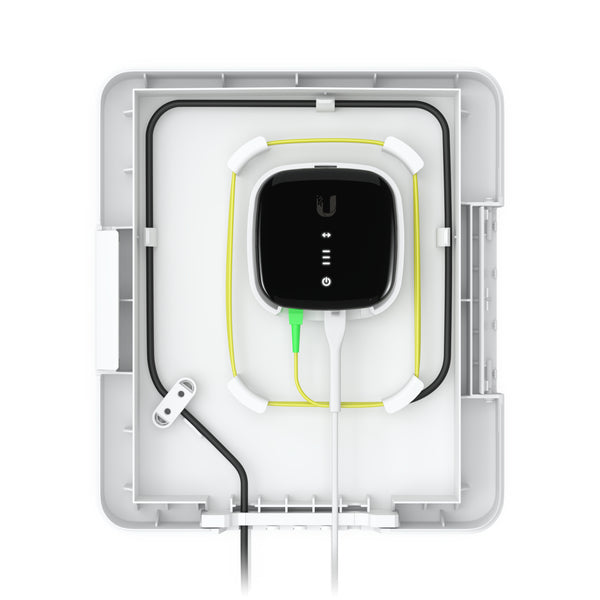 Ubiquiti Aussen-Kabelbox, IPX5, Polycarbonat (PC), Mast-/Wandmontage