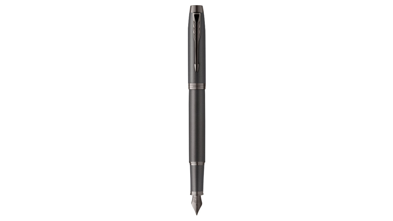 Parker IM Monochrome – Mittlere Feder – für Rechts- & Linkshänder – Titan, blau – Patronen