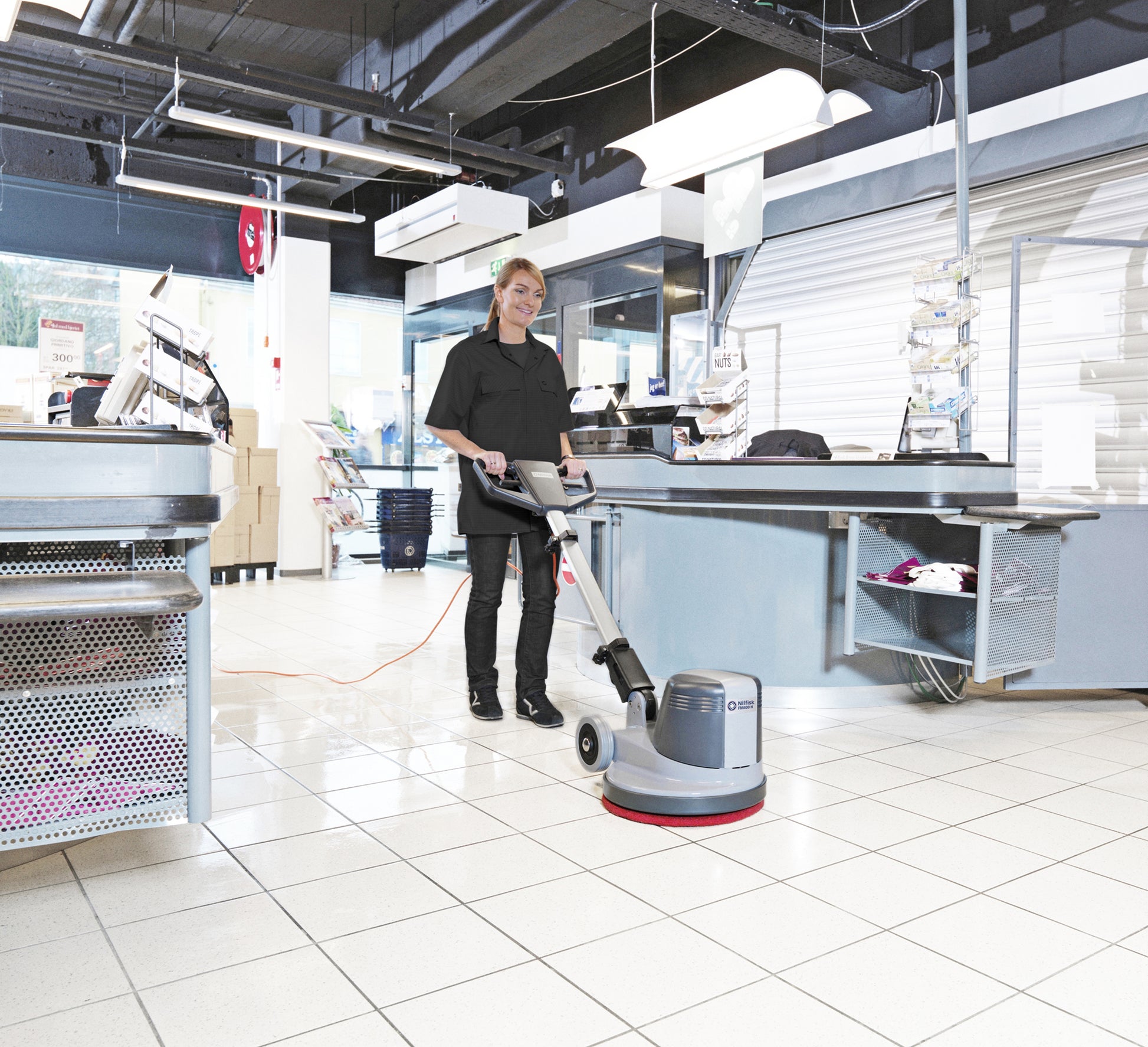 Nilfisk FM400L – Einscheibenmaschine – Ø 43 cm, 1100 W, 180 U/min, Grau