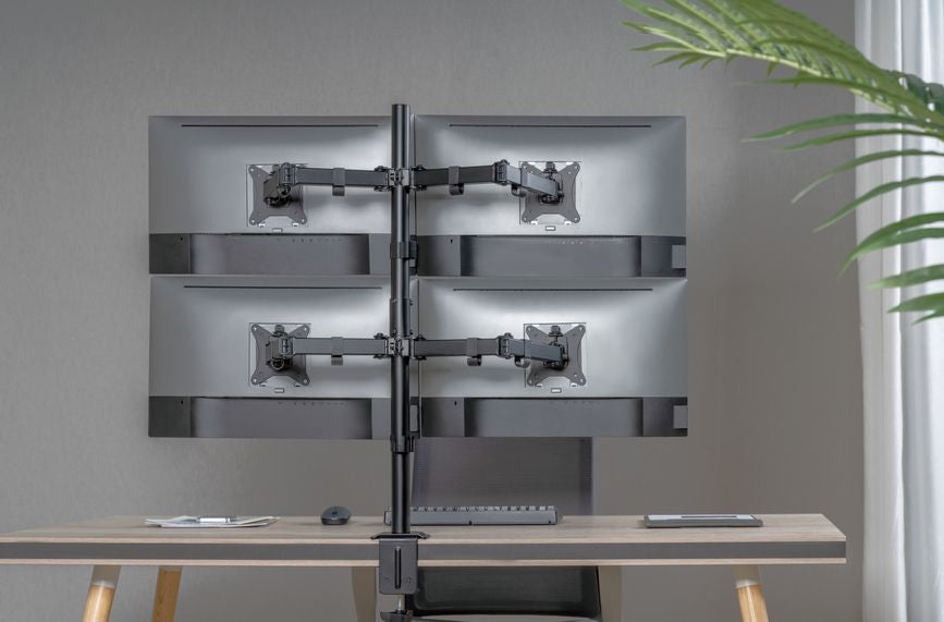 Equip 650159 – Monitorarm, Quad – bis 32", VESA 75 × 75/100 × 100 mm, schwenkbar