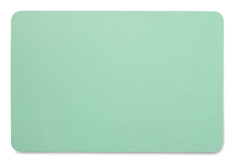 Kela Tischset Kimara – Kunstleder (PU), Eukalyptusgrün, 45 × 30 cm