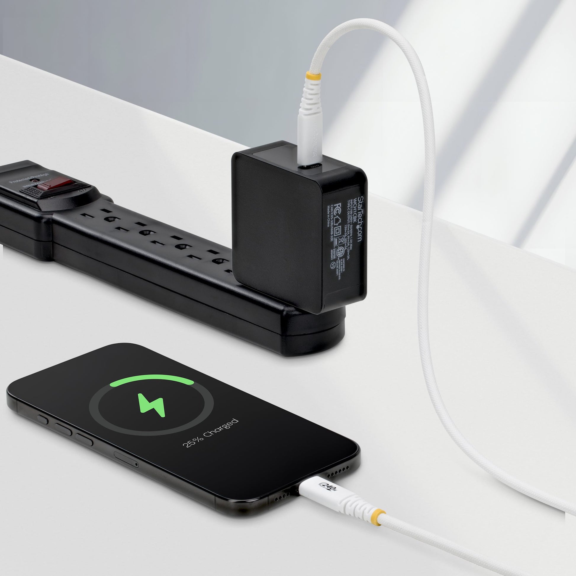 StarTech.com USB-C auf USB-C Kabel – USB 2.0 (480 Mbit/s) – 1 m – PD 240 W – Geflochten – Weiss