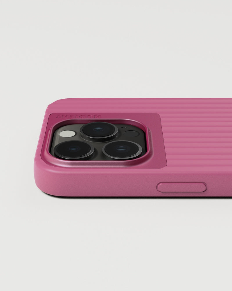 NUDIENT Bold – Backcover – für Apple iPhone 15 Pro – PC, Deep Pink