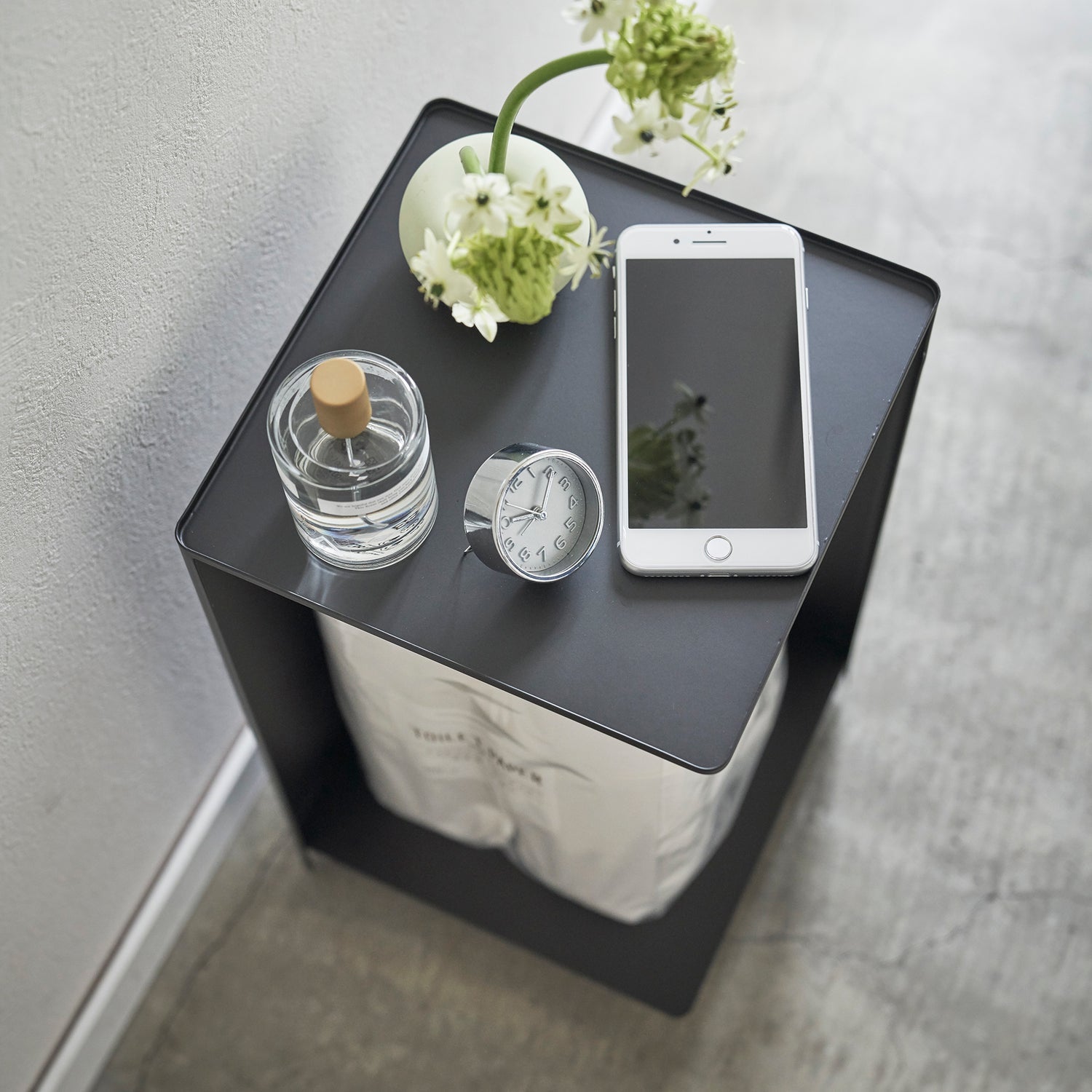 Yamazaki Tower – Toilettenpapierständer – Stahl, schwarz, für 4 Rollen, 23,5 × 23,5 × 43 cm