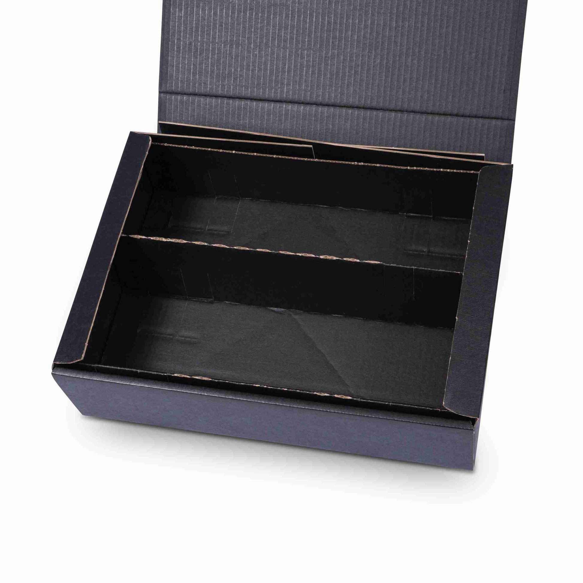 Model Weinpräsentkarton schwarz – Innenmass 360 × 90 × 250 mm – für 3 × 0,75 l Flaschen – 1 Palette (550 Stk.)
