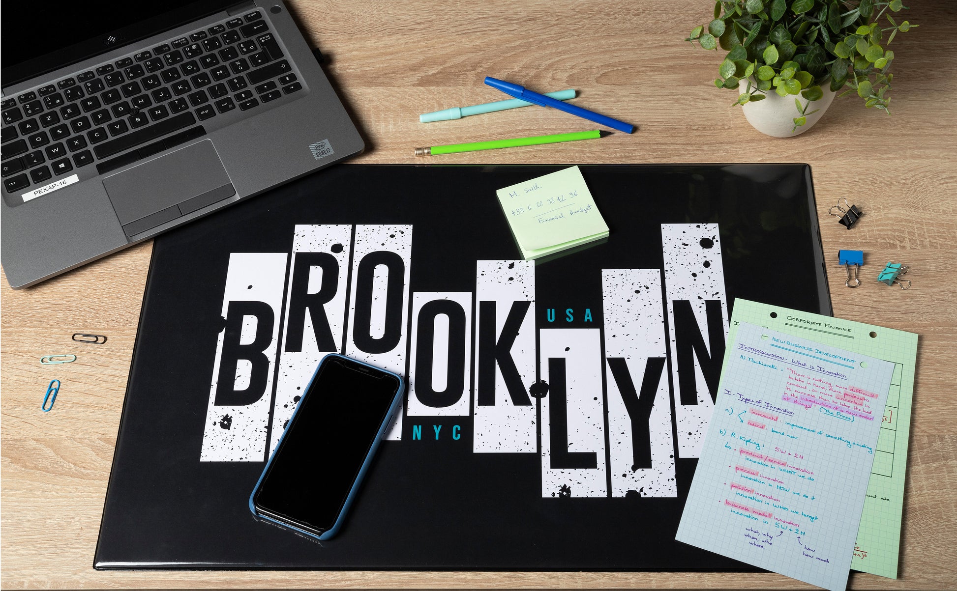 Exacompta Schreibunterlage Brooklyn – 375 × 575 mm, Karton, PVC-beschichtet