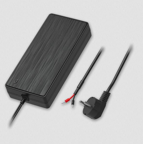 Teltonika PR320EUA Netzteil 250 W – 54 V, Eingang 100–240 V 50/60 Hz – EU-Stecker (Typ C)