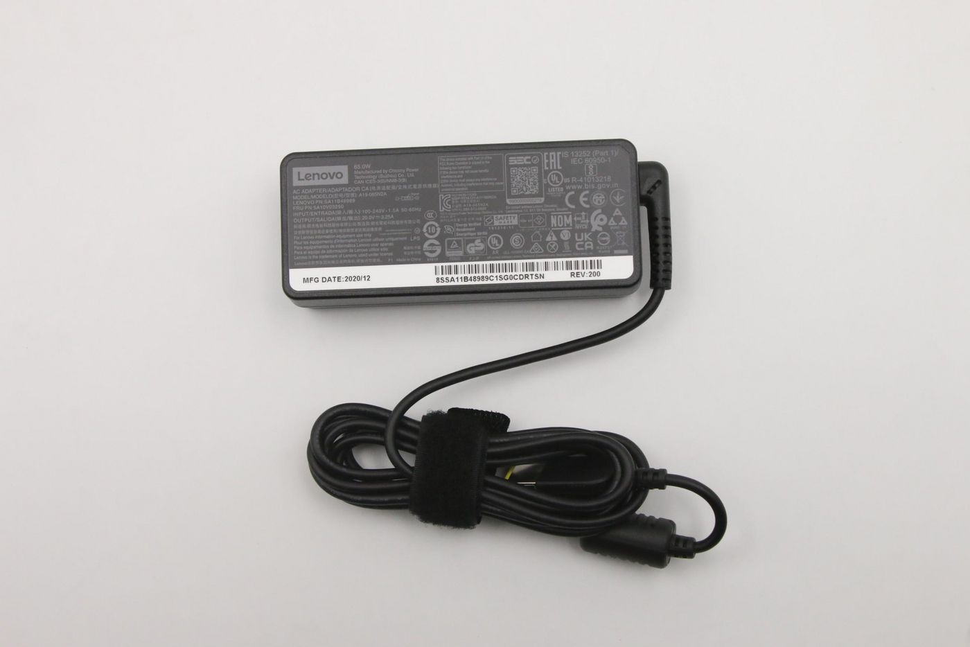 Lenovo 5A10V03250 Netzteil 65 W – 20 V – für Laptop – schwarz